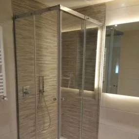 Mamparas de baño correderas: Funcionalidad y estilo para tu baño 9 Mampara Habana 11zon