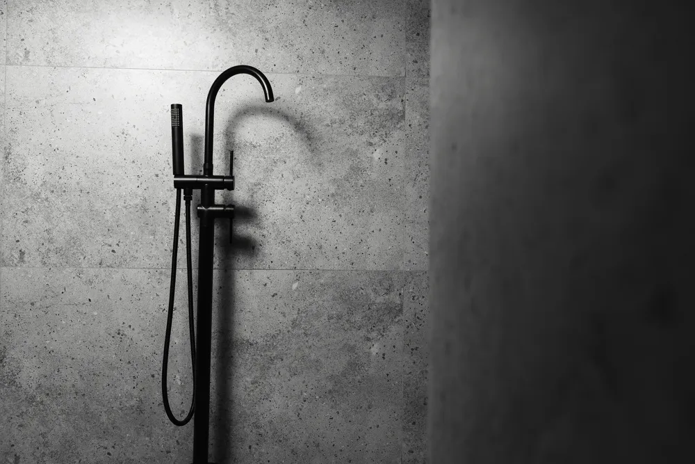 Ajuste de altura de las tomas de agua Ajuste de altura de las tomas de agua